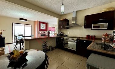 Casa en VENTA AMUEBLADA en RESIDENCIAL HERRADURA, San Cristobal de las casas.