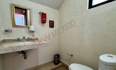 Casa en VENTA AMUEBLADA en RESIDENCIAL HERRADURA, San Cristobal de las casas.