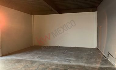 Local Comercial 240m en Renta Jesús del Monte en primer piso
