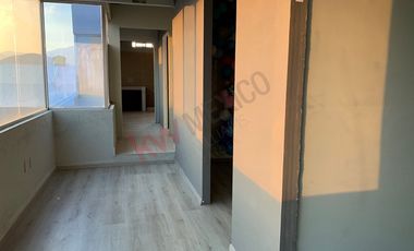 Local Comercial 240m en Renta Jesús del Monte en primer piso