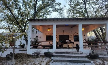 CASA EN VENTA EN EL PUEBLO MÁGICO PARRAS DE LA FUENTE COAHUILA