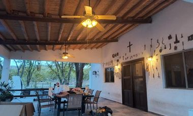 CASA EN VENTA EN EL PUEBLO MÁGICO PARRAS DE LA FUENTE COAHUILA