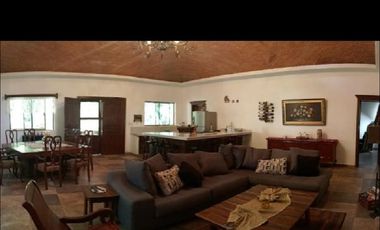 CASA EN VENTA EN EL PUEBLO MÁGICO PARRAS DE LA FUENTE COAHUILA