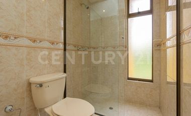 Exclusiva Hacienda en Venta en La Calera