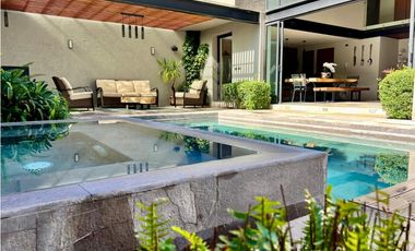 CASA EN VENTA CONDOMINIO AVANDARO CENTRO