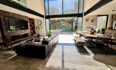 CASA EN VENTA CONDOMINIO AVANDARO CENTRO