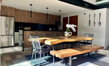 CASA EN VENTA CONDOMINIO AVANDARO CENTRO