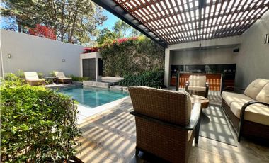 CASA EN VENTA CONDOMINIO AVANDARO CENTRO