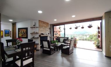 Exclusiva Casa en la Parcelación San Luis - Alto del Escobero