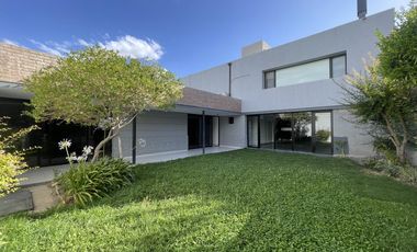Casa en  Neuquen Capital