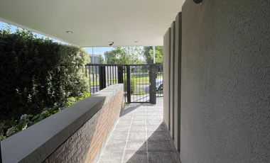 Casa en  Neuquen Capital