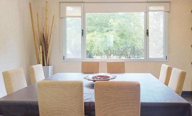 Casa en venta - 3 Dormitorios 4 Baños - Cochera - 3.650mts2 - La Plata