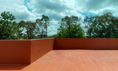 Casa en venta - 3 Dormitorios 4 Baños - Cochera - 3.650mts2 - La Plata