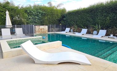 Casa en venta la horqueta de Echeverría Canning