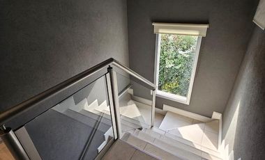 Casa en venta la horqueta de Echeverría Canning