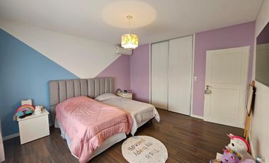 Casa en venta la horqueta de Echeverría Canning