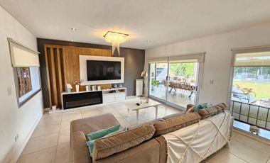 Casa en venta la horqueta de Echeverría Canning
