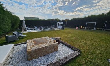 Casa en venta la horqueta de Echeverría Canning