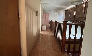 Casa con Jardin en Venta - 327 m² de Terreno y 279 m² Cubiertos