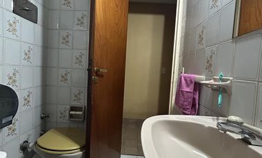 Casa con Jardin en Venta - 327 m² de Terreno y 279 m² Cubiertos