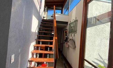 Casa en venta - 3 Dormitorios 3 Baños - 1000Mts2 - El Cantón, Escobar