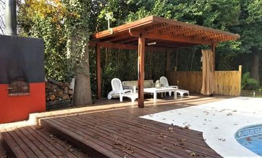 Venta Gran Casa Con Pileta En Maschwitz