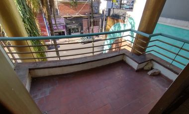 DEPARTAMENTO EN ALQUILER EN MORON NORTE - 2 AMBIENTES CON COCHERA