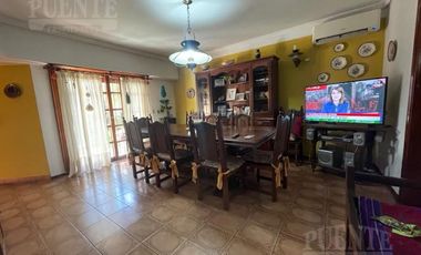 Casa en Lomas de Zamora Este