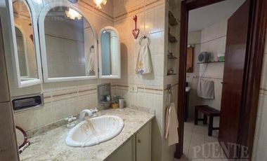Casa en Lomas de Zamora Este