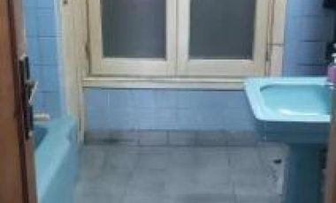 Casa en venta - 3 Dormitorios 2 Baños - 260Mts2 - Ramos Mejía