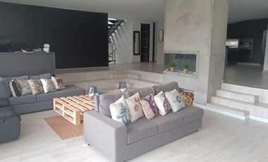 Casa Campestre Envigado Alto Las Palmas