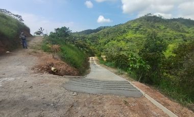 Espectacular Lote La Buitrera
