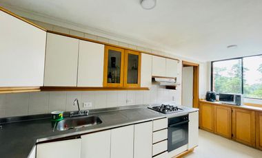 Venta Apartamento, El Campestre, El Poblado, Medellín. (M)