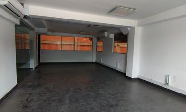 VENDO EN EXCLUSIVA BODEGA EN PARQUE INDUSTRIAL, EXCELENTE VITRINA , OFICINAS TERMINAL LOGÍSTICO  ACOPI, CON BASCULA-10021