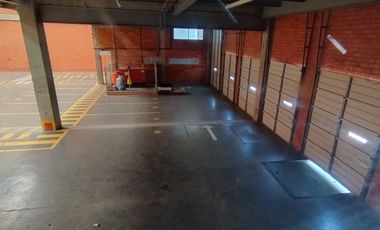 VENDO EN EXCLUSIVA BODEGA EN PARQUE INDUSTRIAL, EXCELENTE VITRINA , OFICINAS TERMINAL LOGÍSTICO  ACOPI, CON BASCULA-10021