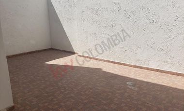 Se-vende-casa-3-habitaciones-más-estudio-barrio-hipódromo-soledad-atlántico-colombia-9863