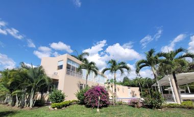 Casa En Exclusivo Condominio - Anapoima