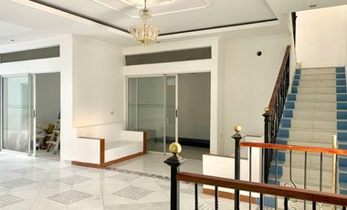 Arriendo - Casa Comercial - Anapoima