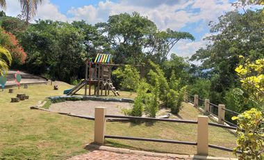 CASA  CLUB CAMPESTRE - CONDOMINIO ENTREPUENTES - APULO CUNDINAMARCA