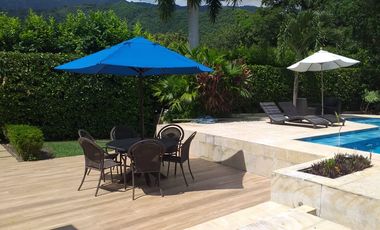 CASA  CLUB CAMPESTRE - CONDOMINIO ENTREPUENTES - APULO CUNDINAMARCA