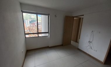 Arriendo Apartamento Piso 18 En Bello