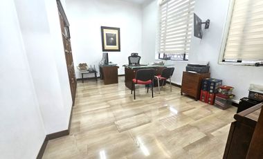 Oficina O Consultorios En Alquiler El Peñon Cali