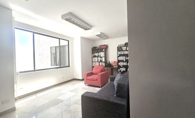 Oficina O Consultorios En Alquiler El Peñon Cali