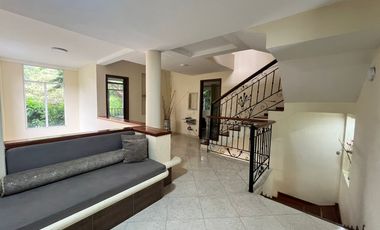 VENDEMOS CASA CAMPESTRE UBICADA EN BAJO DAPA