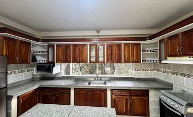 VENDEMOS CASA CAMPESTRE UBICADA EN BAJO DAPA