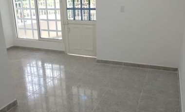 Se Vende Casa En Ciudad Del Campo De 3 Pisos Totalmente Independiente Ideal Para Inversionistas