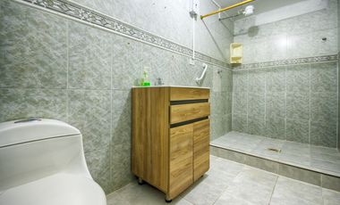 Cali, Vendo Casa Tres Pisos Dos Apartamentos Barrio Chapinero