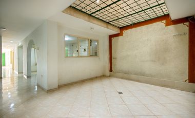 Cali, Vendo Casa Tres Pisos Dos Apartamentos Barrio Chapinero