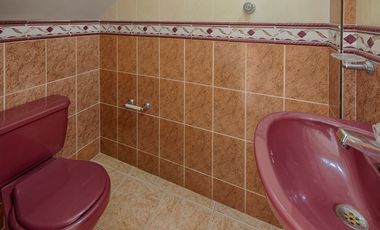 Cali, Vendo Casa Tres Pisos Dos Apartamentos Barrio Chapinero