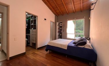 Casa En El Tesoro El Poblado Cerca Al Colegio Marymount